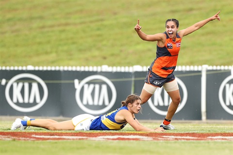 AFLW GWS GIANTS 3.jpg